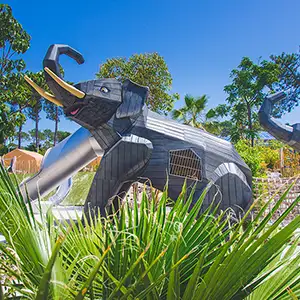 Aire de jeux sur mesure pour camping