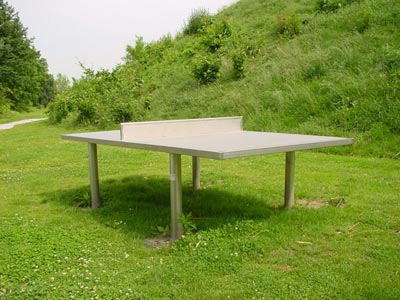 TABLE DE PING-PONG