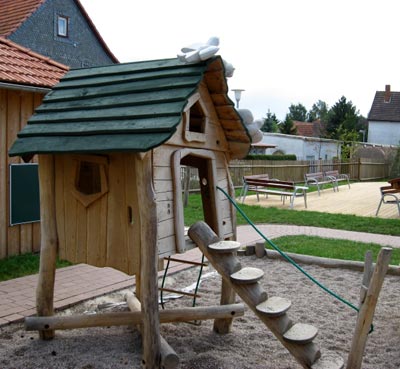 SPIELART : CABANE DE JEUX PETIT PIGEONNIER, ref C0-4