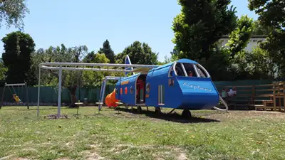 HOLZHOF : STRUCTURE DE JEU À GRIMPER AVION, ref XFY80