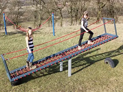 HUCK OCCITANIA : BASCULE EN FILET - cadre acier, ref 4587S