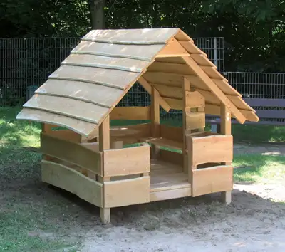 SPIELART : PETITE MAISONNETTE LARS, ref C6-2a