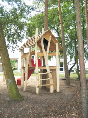 SPIELART : MAISON DANS LES ARBRES HENNINGSDORF, ref O18