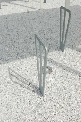 NOLA : SUPPORT À VÉLOS DUO - acier galvanisé thermolaqué - à sceller, ref Ö60-75M/C