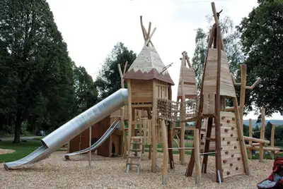 SPIELART : STRUCTURE DE JEUX FORÊT INDIENNE, ref A244