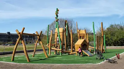 SPIELART : STRUCTURE DE JEUX NIDS D