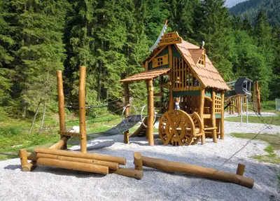 SPIELART : STRUCTURE DE JEUX SCIERIE D