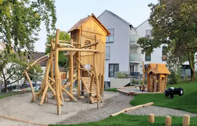 SPIELART : STRUCTURE DE JEUX GRANGE D