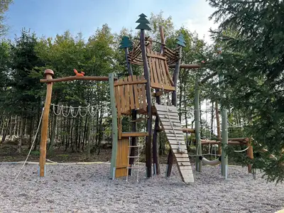 SPIELART : STRUCTURE DE JEUX LA FORÊT, ref A300