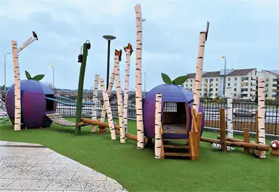 SPIELART : STRUCTURE DE JEUX MYRTILLES, ref A312