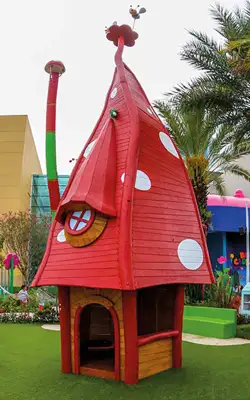 SPIELART : CABANE DE JEUX DES NAINS, ref C207