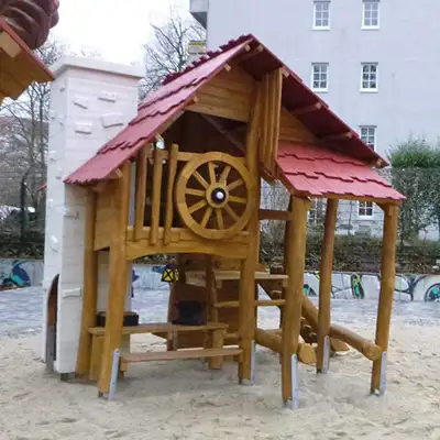 SPIELART : CABANE DE JEUX FORGE, ref C241