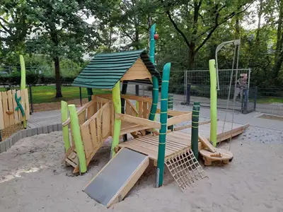 SPIELART : STRUCTURE DE JEUX, ref C242