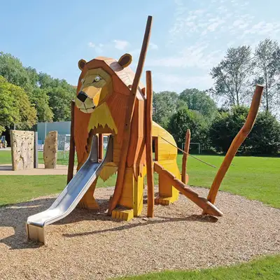 SPIELART : STRUCTURE DE JEUX LION, ref N185