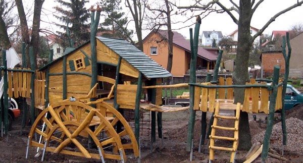 STRUCTURE DE JEUX VIEUX MOULIN SPIELART