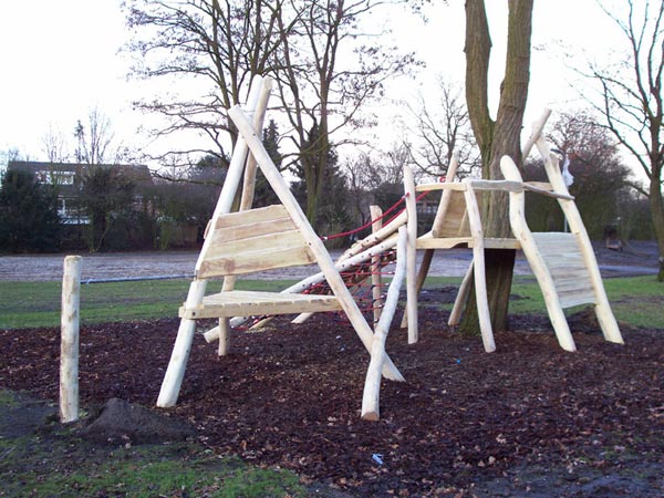 STRUCTURE DE JEUX UDEN SPIELART