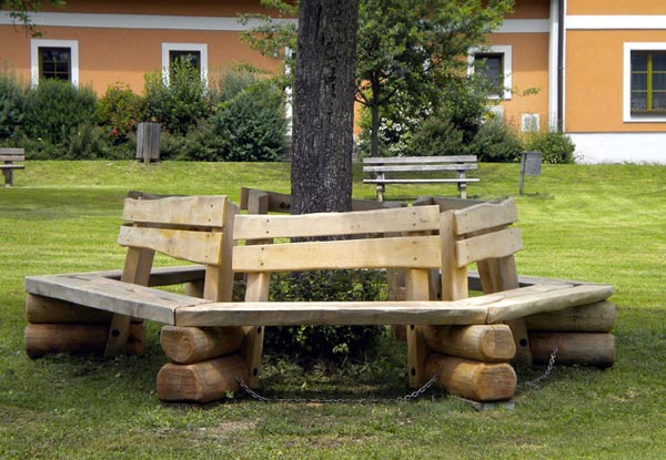BANC CIRCULAIRE LIEZEN SPIELART