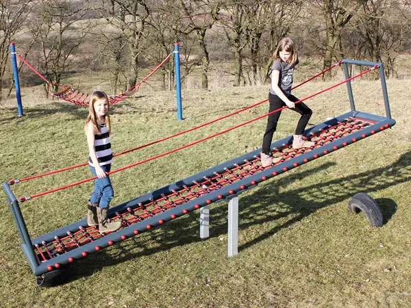 BASCULE EN FILET - cadre acier HUCK OCCITANIA