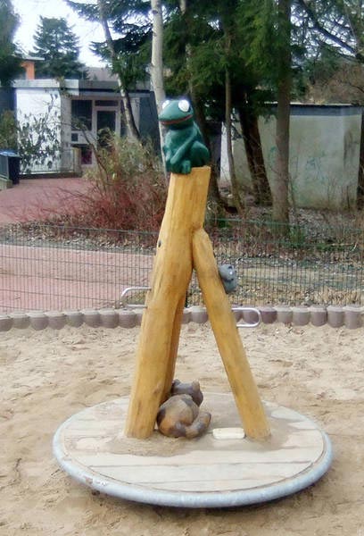 CARROUSEL GRENOUILLE SPIELART