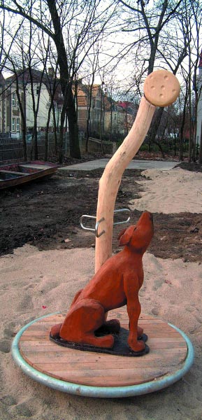CARROUSEL COYOTE HURLANT SPIELART