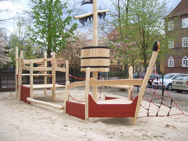 STRUCTURE DE JEUX BATEAU SOLTAU SPIELART