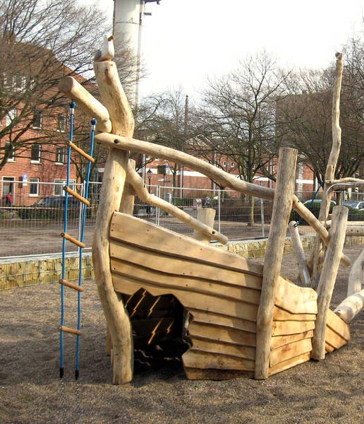 STRUCTURE DE JEUX BATEAU ÉCHOUÉ SPIELART