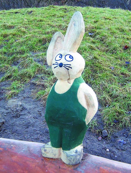 SCULPTURE LAPIN SPIELART