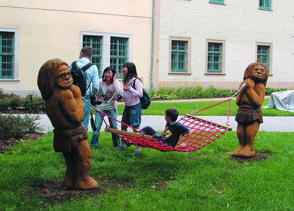 HAMAC AVEC SCULPTURES SPIELART