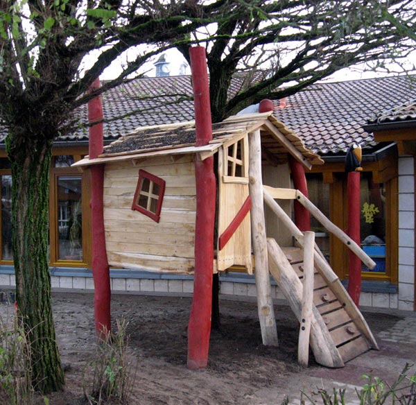 MAISON DANS LES ARBRES HERBORN SPIELART