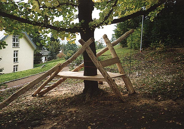 MAISON DANS LES ARBRES JENA SPIELART