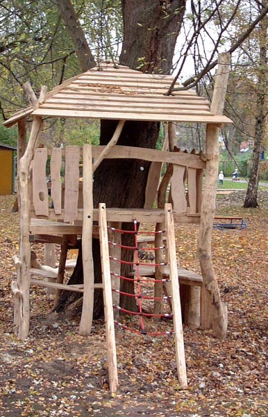 MAISON DANS LES ARBRES LOHFELDEN 3 SPIELART