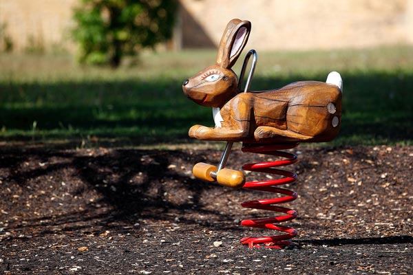 JEU SUR RESSORT LAPIN WALTER SPIELART