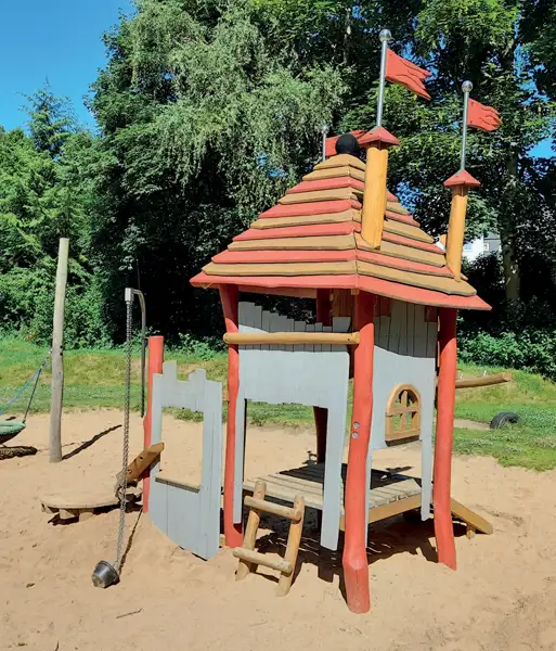 CABANE DE JEUX DES CHEVALIERS SPIELART
