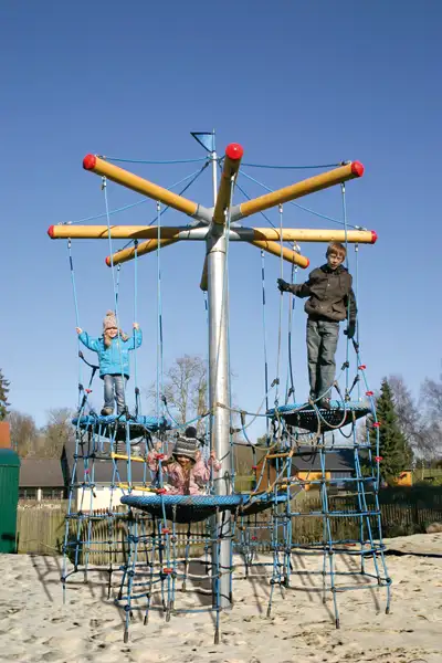 L’ARBRE AUX NIDS PERCHES MIDI - bras en bois HUCK OCCITANIA