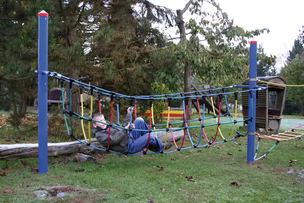 PONT SUSPENDU pour poteaux acier - FUN PARCOURS HUCK OCCITANIA