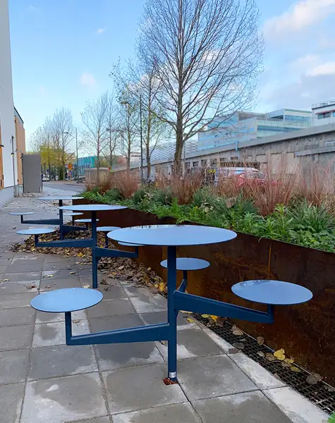 TABLE 3 ASSISES PIVOT - à sceller NOLA