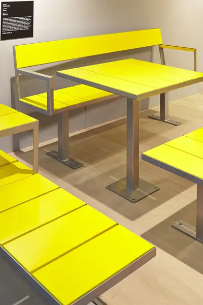 TABLE SIDEWALK - 72x70cm NOLA